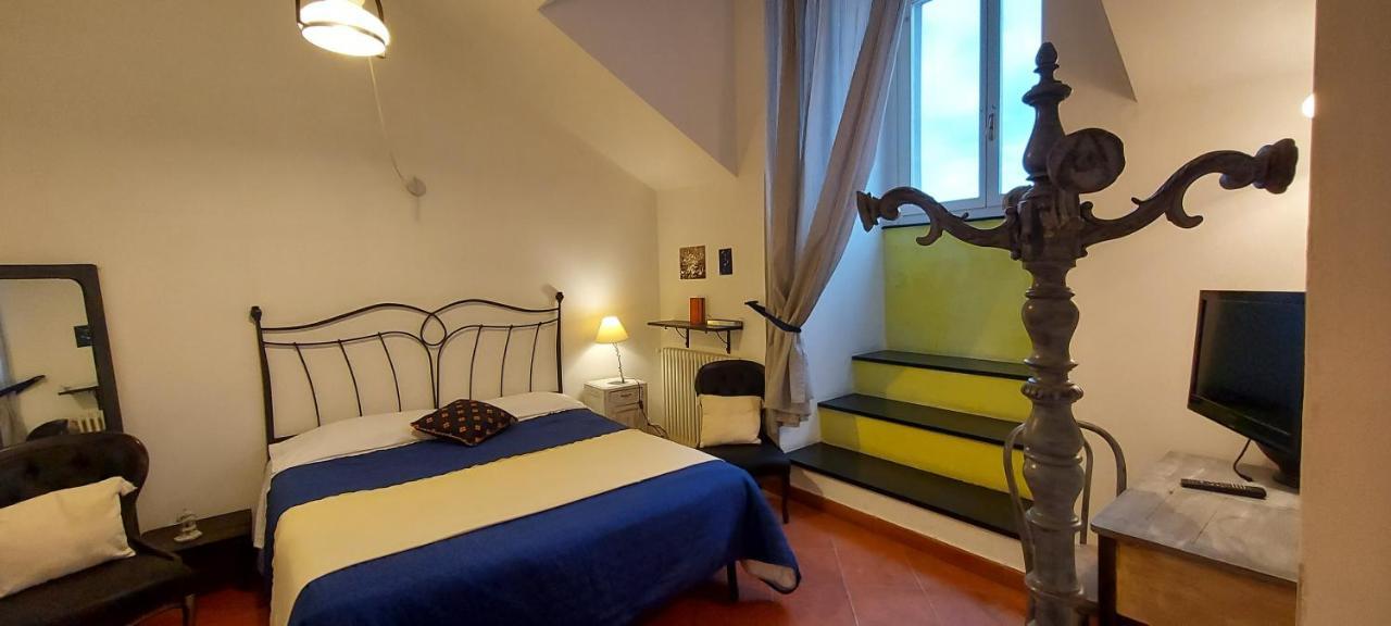 B&B Palazzo Oddo Albenga Eksteriør billede