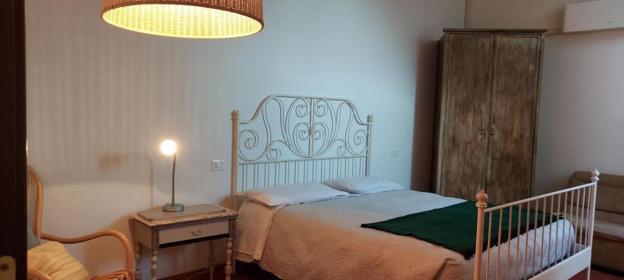B&B Palazzo Oddo Albenga Eksteriør billede