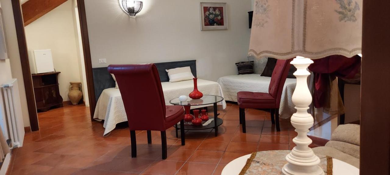 B&B Palazzo Oddo Albenga Eksteriør billede