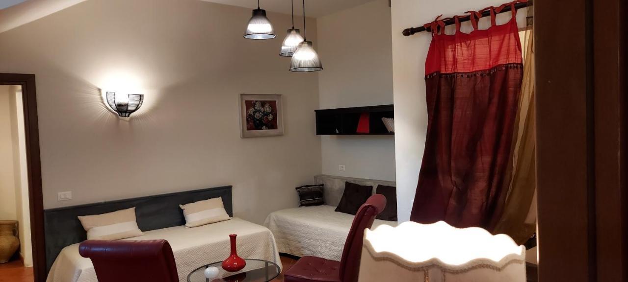 B&B Palazzo Oddo Albenga Eksteriør billede